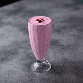 კენკრის მილქშეიქი/ Wildberry Milkshake