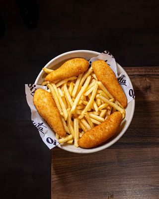 Nuggets y patatas