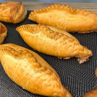 Empanadilla criolla pollo 