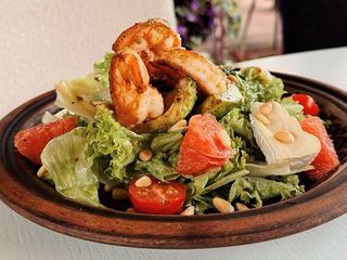 Теплий салат з креветками гриль (350g)