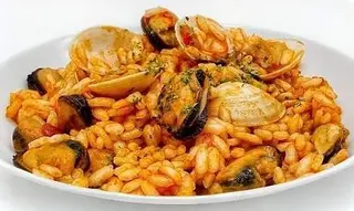Riso con frutti di mare giapponese