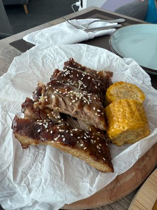 Ребро з соусом чілі теріякі