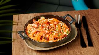Creveti Saganaki