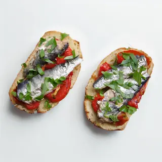 Tartines À L Anchois Et Aux Légumes Grillés (2 Pièces)