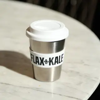 TAZA DE CAFÉ METÁLICA