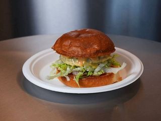 Півфунтовий бургер (не смеш) (340g)