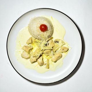 Курица в сливочном соусе