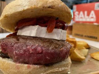 Hamburguesa de Piquillo