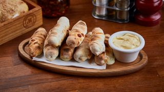 Kiflice sa pršutom 8 komada