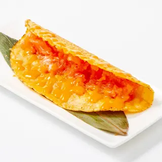 203. Tacos salmone