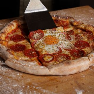 Pack Pepperoni Familiar com Bebida