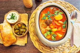 Supă gulaș