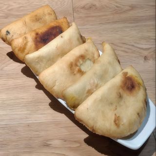 Empanada De Carne Mechada