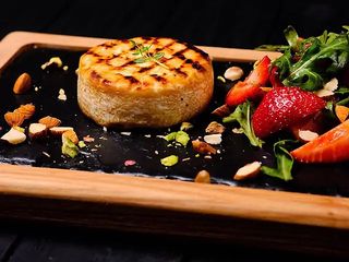 Стейк Камамбер (120/90/30г)