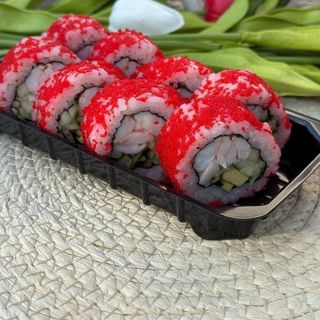 Каліфорнія з креветкою в масаго