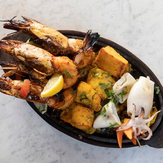 Mix Fish Tandoori Plater ( 2.7)