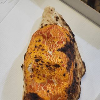 Calzone napolitano
