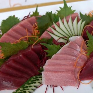 SASHIMI PLATTER-16pcs 