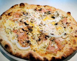 Pizza Carbonara