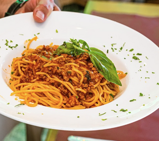 Espaguetis A La Boloñesa