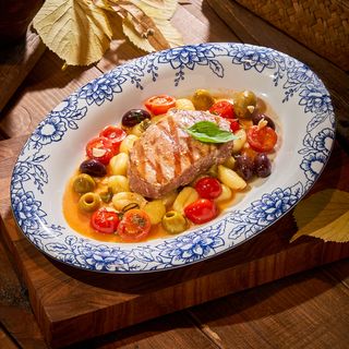 Ton mediteranean cu gnocchi
