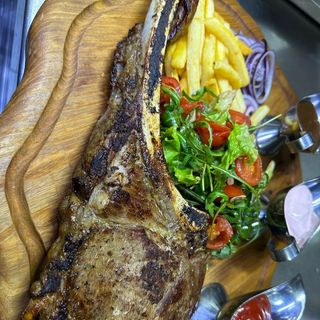 Стейк Тамагавк