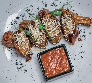 Курячі крильця в глазурі (250/50г)