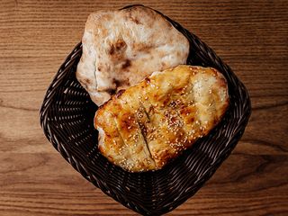 Ліпеник з кунжутом