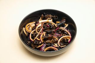 Salata sa pečurkama - Judino uvo