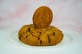 Crumbl Cookie Lotus