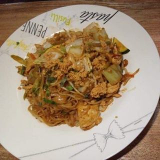 Pad Thai z wieprzowiną