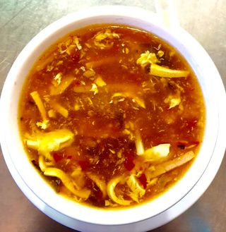 Zuppa agropiccante pechinese