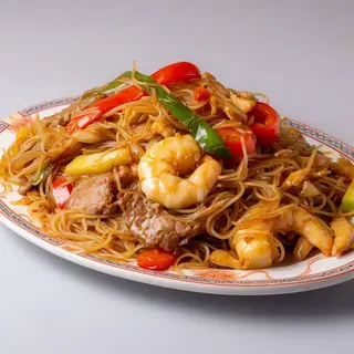 Fideos de arroz frito 3 delicias