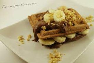 Waffle Nutella e fettine di banana