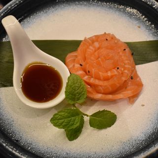 Carpaccio di sake/154