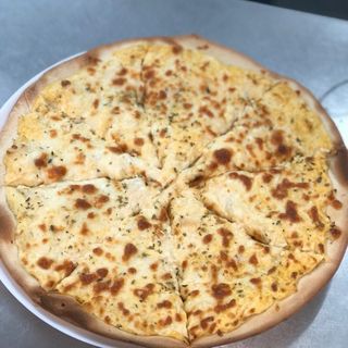 Pizza de Frango e Caril