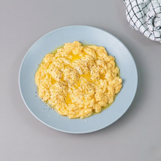 3 Eggs plain