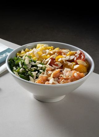 Salmon poké