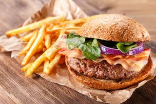 Мексикански бургер (380гр)