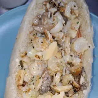 Sandwich poisson