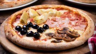 Pizza 4 Estaciones (30 Cm.)