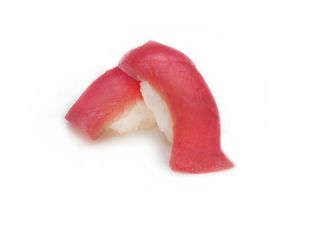 79. Nigiri maguro - 6 pezzi