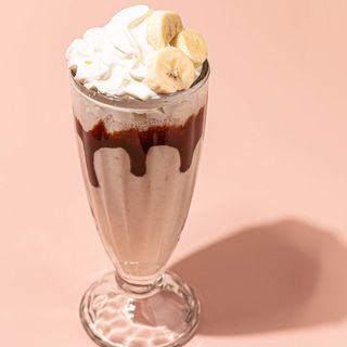 Милк-шейк спелый банан 