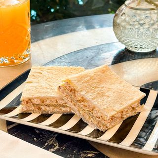Sandwich de Atún