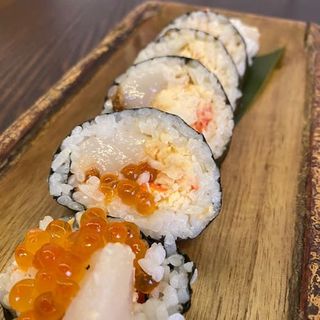 Futomaki Chili Crab, Ikura Y Vieira