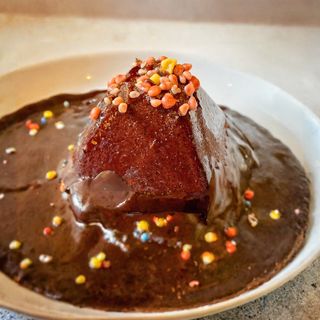 Pirámide de Mousse de Chocolate Negro