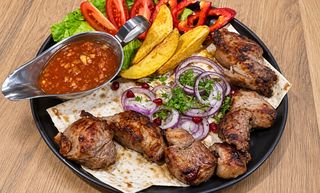 Свински шашлик 300г