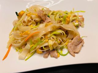 A93. Tagliatelle di manzo*