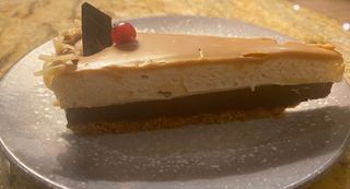 Торта карамелена