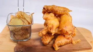 Chicken nuggets and chips